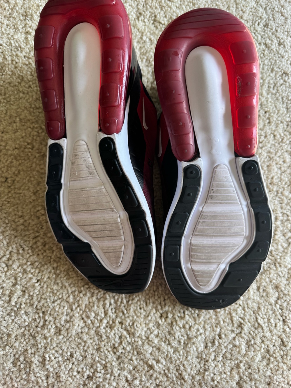 Nike Air Max 270 - Picture 7 of 12